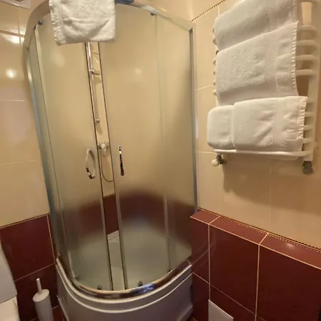 Amber & Cafe Hotel 3*