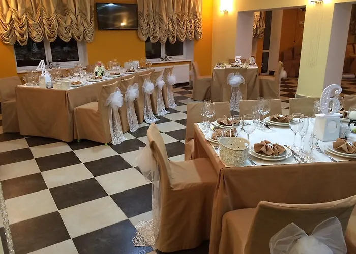 Hotel Amber & Cafe Bohorodchany