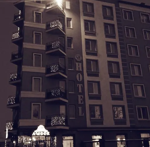 Hotel Amber & Cafe Bohorodchany