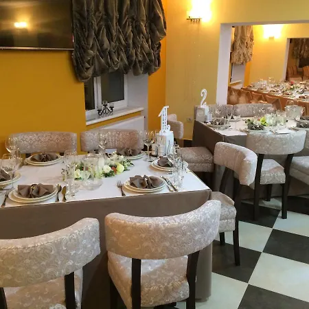 Amber & Cafe Szálloda 3*